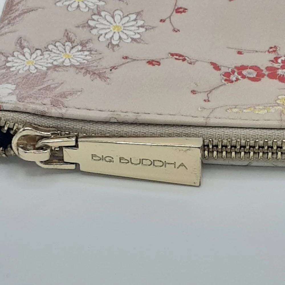 Big Buddha Wild Flowers Floral Cosmetics Travel Bag.